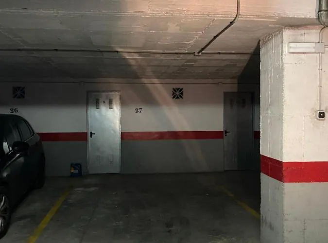 Private Terrace & Free Parking